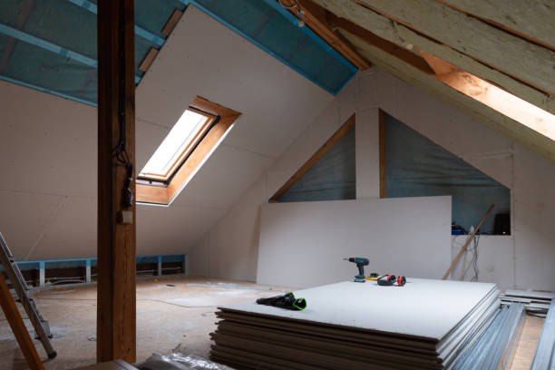 Best Insulation Replacement Services  in Altadena, CA